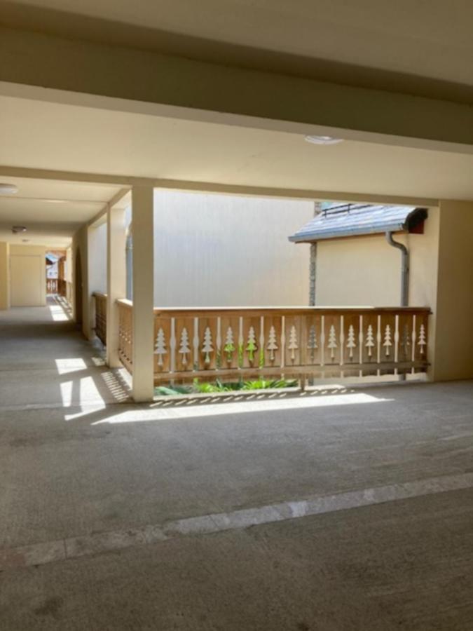 Appartement Tres Agreable Dans Belle Residence, Classe 3 Etoiles Par Le Comite Departementale Du Tourisme En Haute Garonne Bagnères-de-Luchon Esterno foto