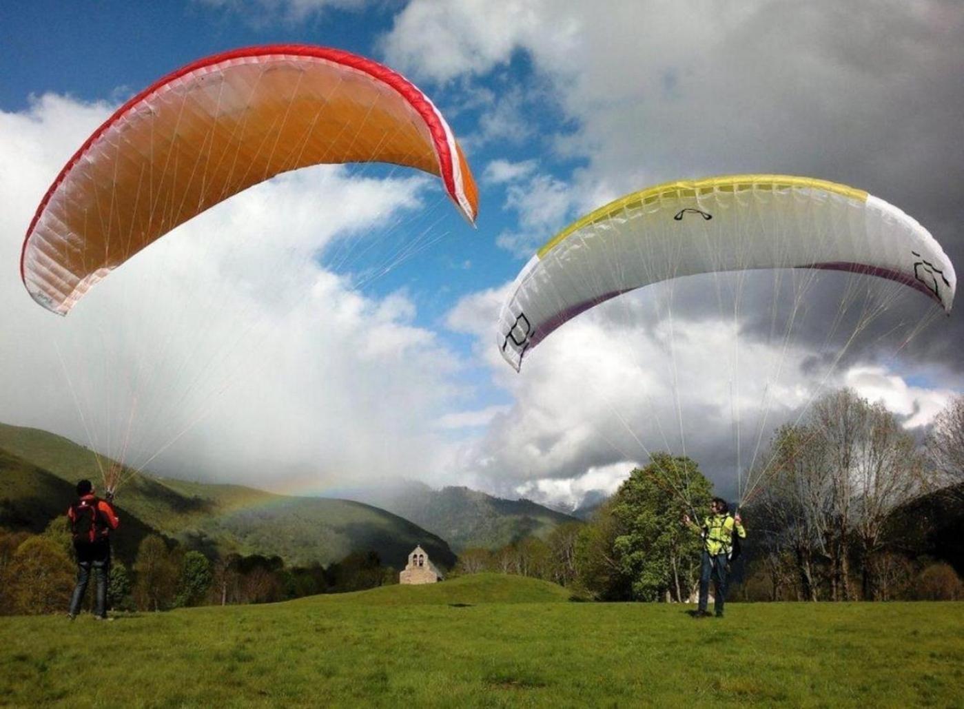 Appartement Tres Agreable Dans Belle Residence, Classe 3 Etoiles Par Le Comite Departementale Du Tourisme En Haute Garonne Bagnères-de-Luchon Esterno foto